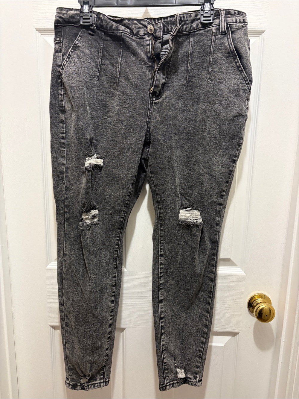 SHEIN Distressed Black/Grey Boyfriend Jeans